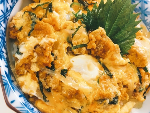 うにの卵とじ丼